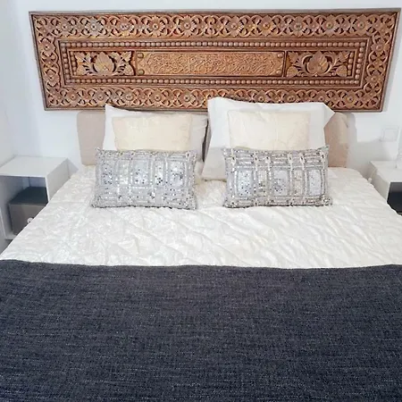 Old Quarter Apartment *